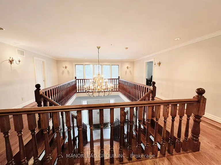 270 Greenbrooke Dr — Photo 16