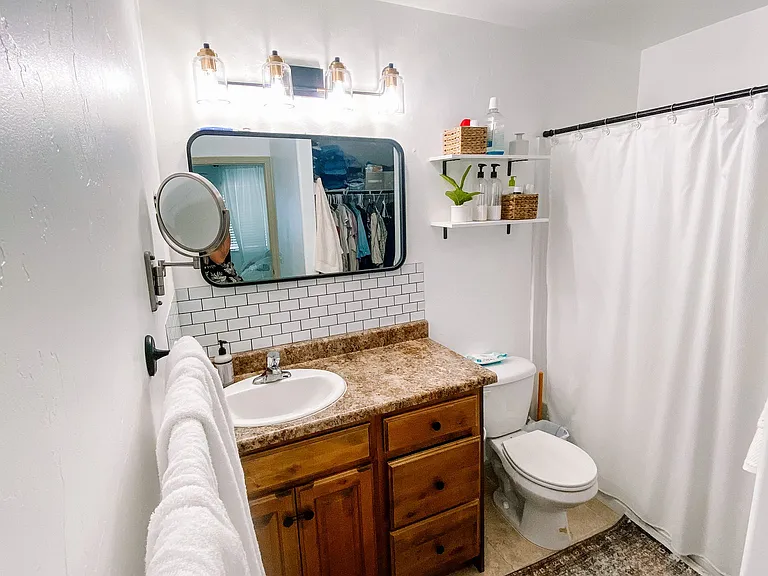 1000 E Bluff View Dr #53 — Photo 8