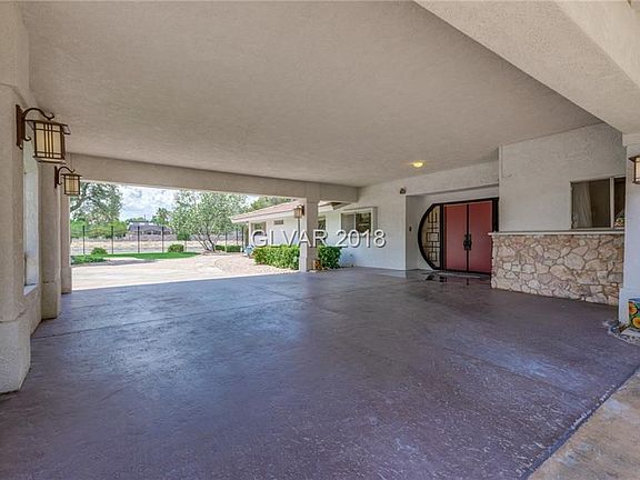 4th image of 2020 Silver Ave