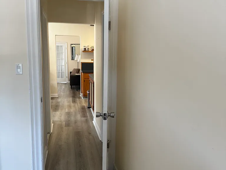 3 Chester Ave #2 — Photo 14