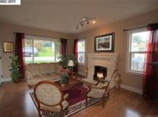 7221 Outlook Ave, Oakland, CA