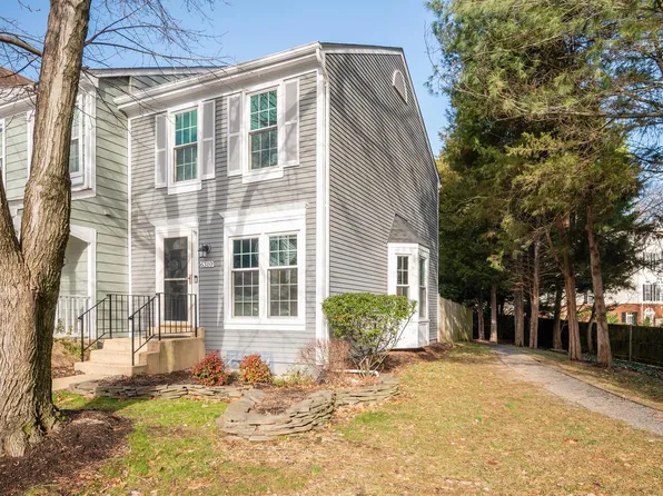 6310 Chimney Wood Ct, Alexandria, VA 22306