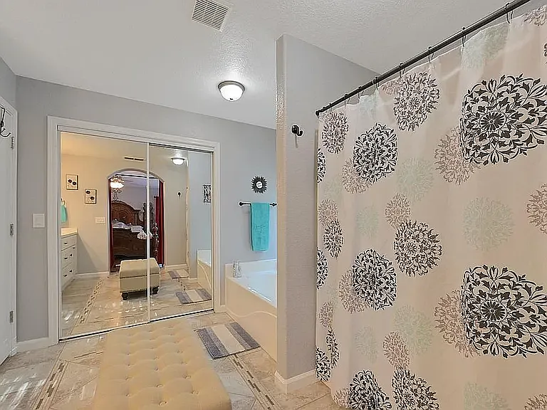 2052 Gold River Dr — Photo 39