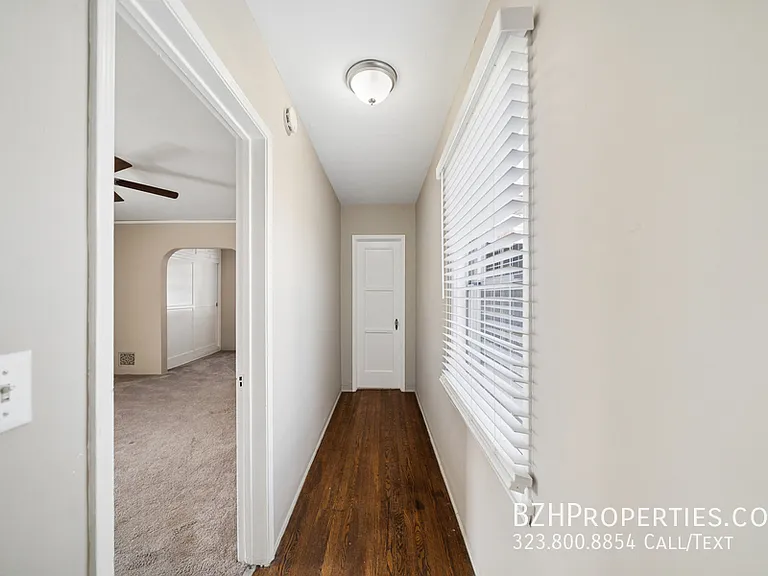 1402 1/2 N Mansfield Ave #1402-1/2 — Photo 9