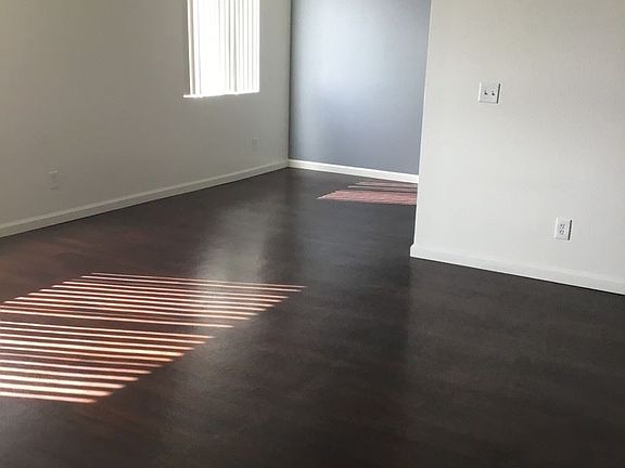 5th image of 2355 Grove Ave APT 67