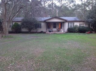 8 Hall Mixon Rd, Tifton, GA 31794