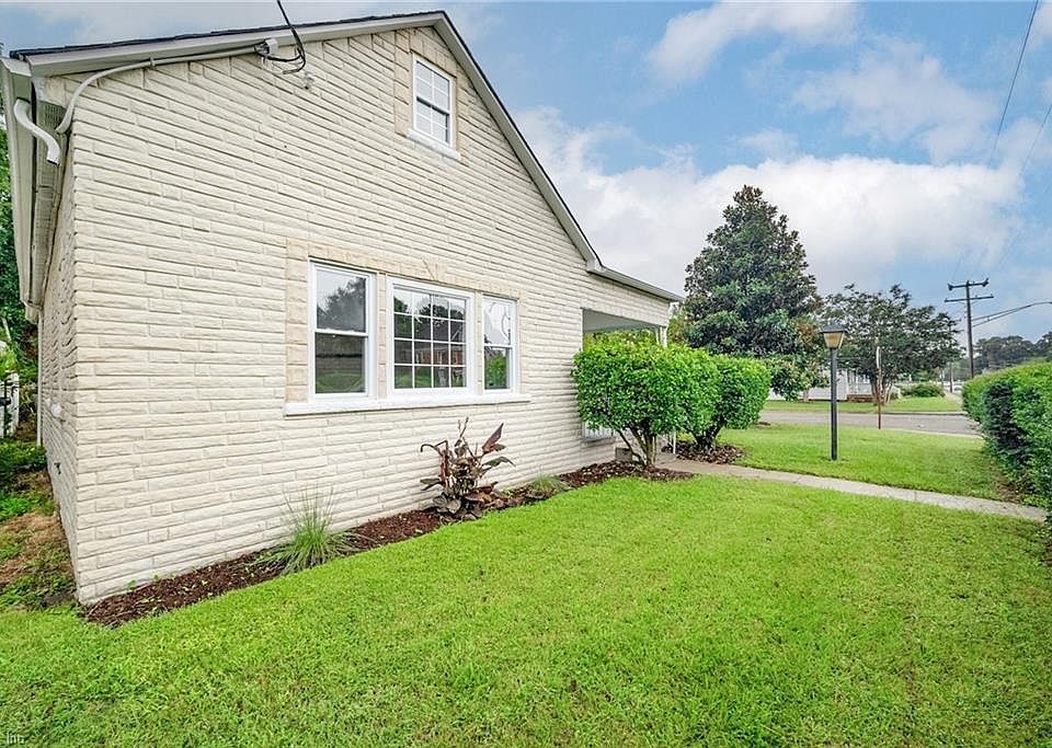 1904 Victoria Blvd, Hampton, VA 23661 | Zillow