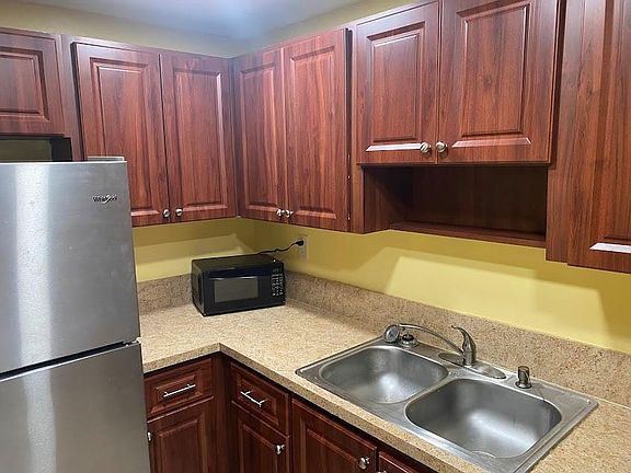 2nd image of 3307 NW 108th Drive #4
