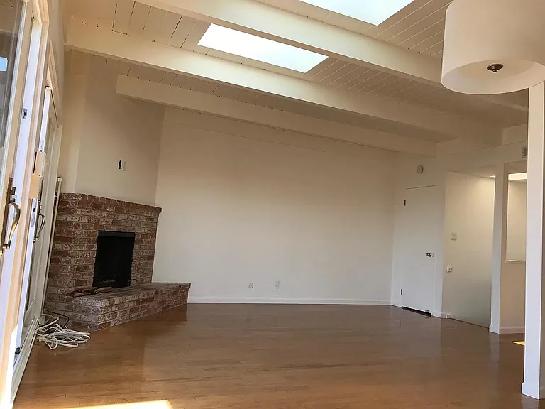 1414 Noe St — Photo 15