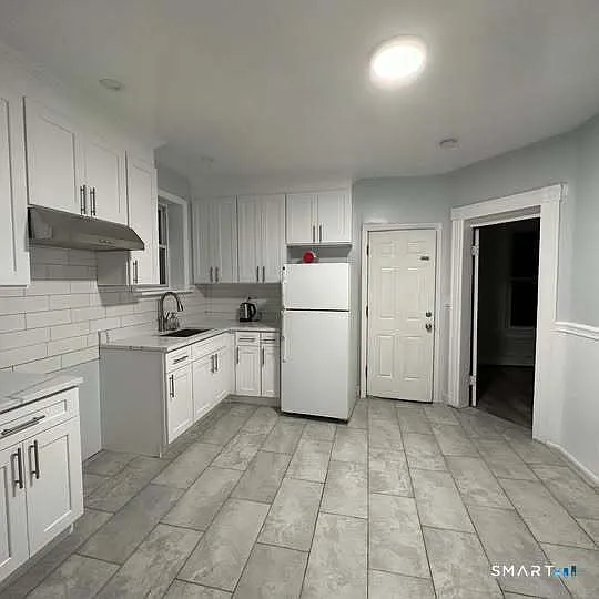 178 Clarence St #2 — Photo 8