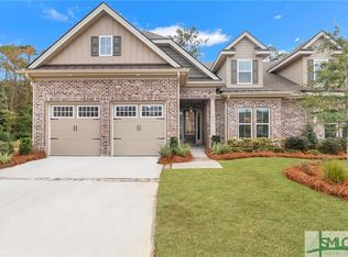 122-122A Hope Ln, Savannah, GA 31406