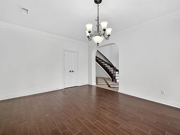1803 Cottage Landing Ln — Photo 6