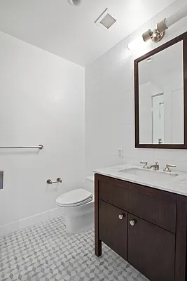 Rented by BLU Real Estate | media 22