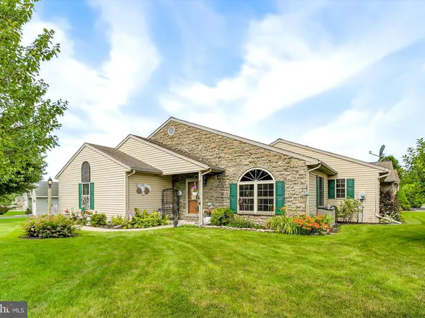 522 Foggy Bottom Rd, Ephrata, PA 17522