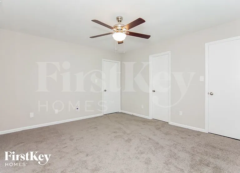 1320 Eagles Landing Dr — Photo 8