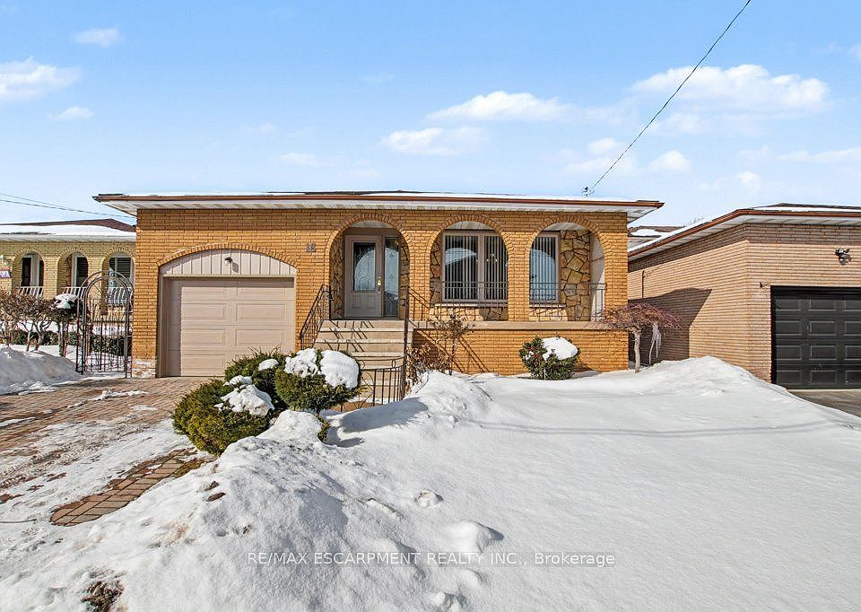 1st image of 18 Ridley Dr