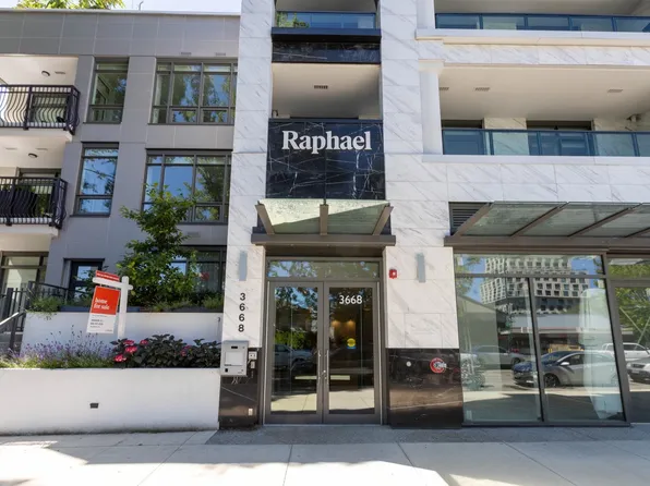 3668 W 10th Ave #310, Vancouver, BC V6R 2E8