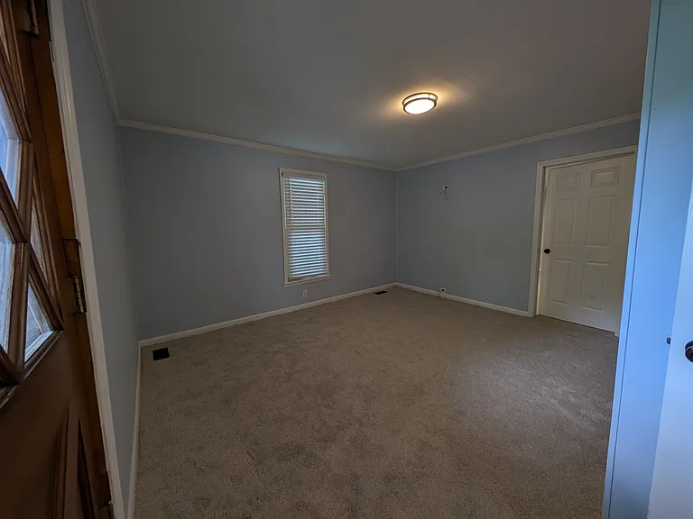 107 W Cooper St — Photo 14