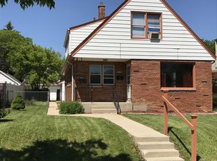 3215 S 43rd St, Milwaukee, WI 53219