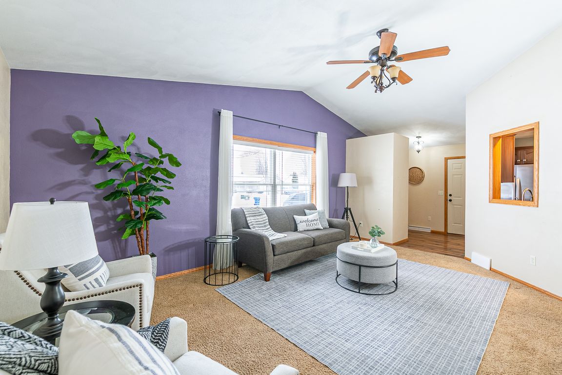 next background image