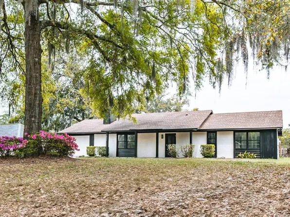 7005 Magnolia St, Beaufort, SC 29906