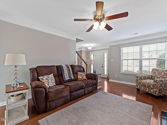 5th image of 5906 Gray Gables Dr