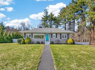 9 Dawson Ave, Salem, NH 03079