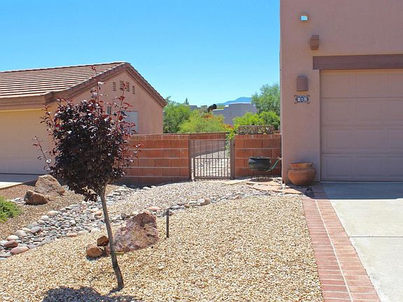 3rd image of 819 W Belltower Dr
