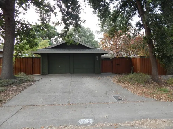 1145 Auburn Dr, Davis, CA 95616