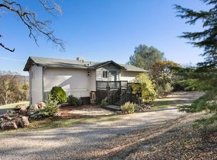 11625 Hilltop Dr, Grass Valley, CA 95949