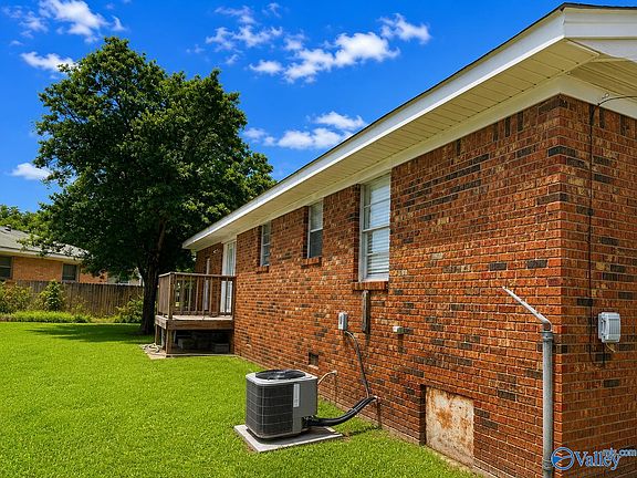 2nd image of 5028 Paden Dr NW