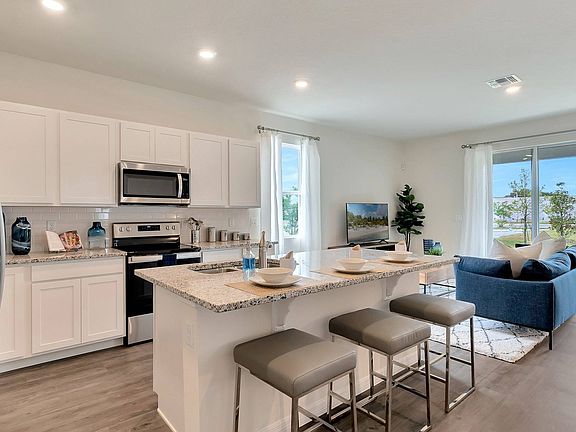 5th image of 27779 York Harbor Pl #12-79