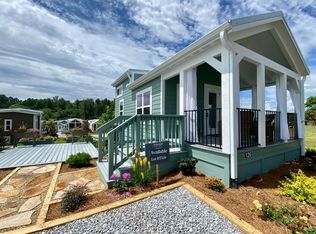 126 Misty Knoll Way, Flat Rock, NC 28731