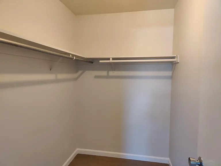 412 Grand Blvd — Photo 5