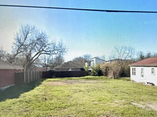 1826 Gallagher St, Dallas, TX 75212