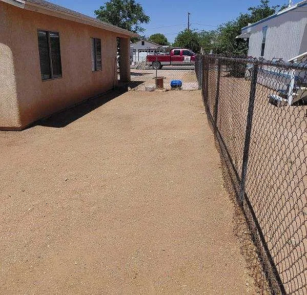 4004 E Devlin Ave — Photo 8