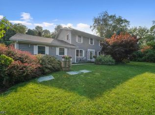 93 Barkers Mill Rd, Hackettstown, NJ 07840