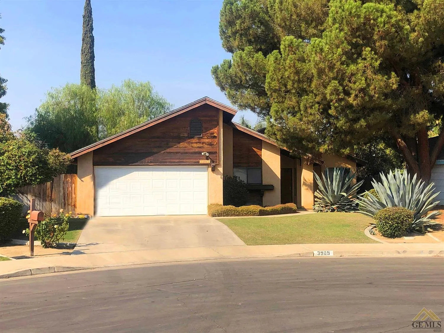 3905 Adair Ct photo 1