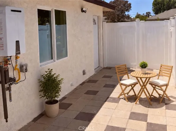 7938 Lurline Ave, Winnetka, CA 91306