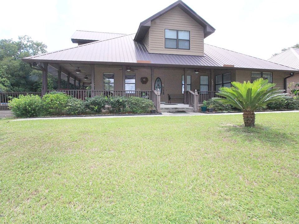 1st image of 207 RIVER Drive