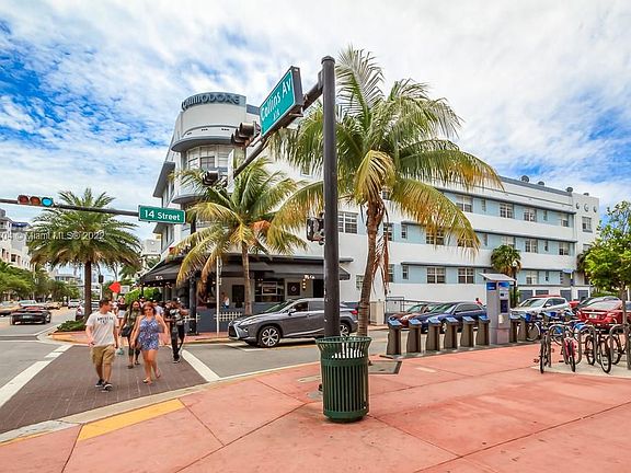 3rd image of 1360 Collins Ave APT 201