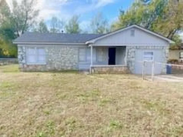 1201 Lloyd Dr, Midwest City, OK 73130