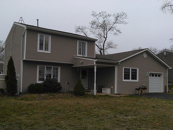 2nd image of 1154 Eugene Dr