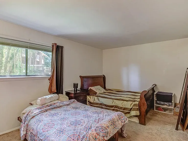 1208 Schaub Dr #C — Photo 13