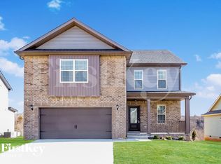 711 Banister Dr, Clarksville, TN 37042