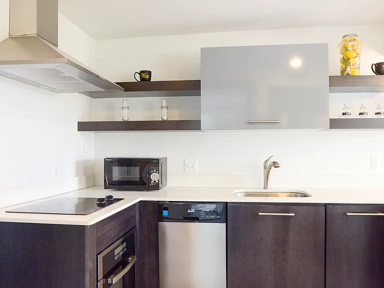 35 South Luxury Living Apartments — Photo 3