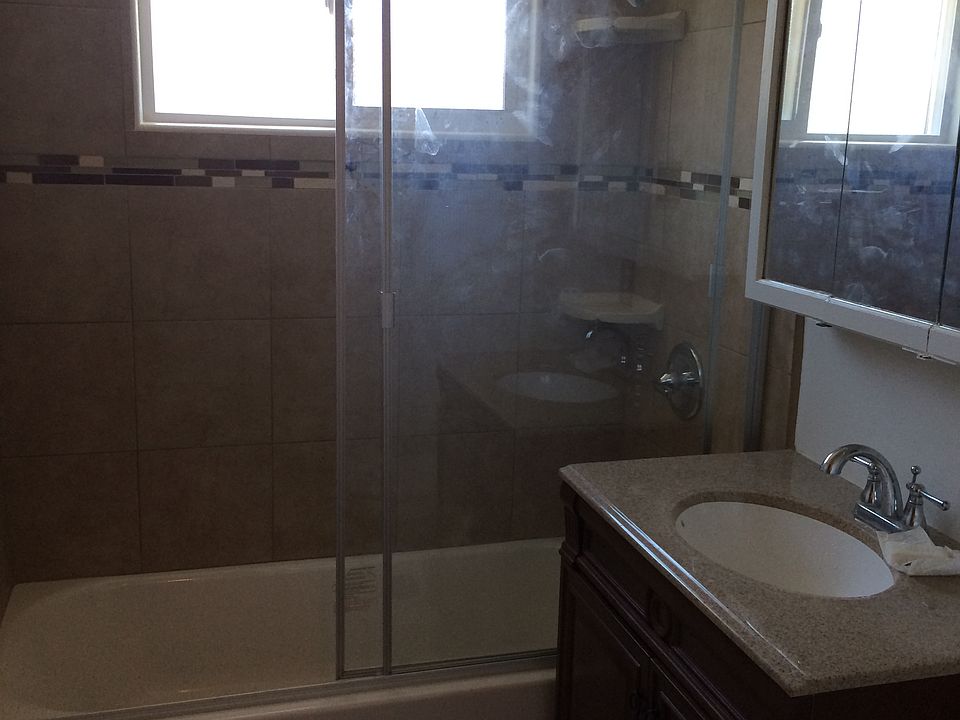 1st image of 713 E Bagnall St