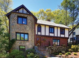 11 Bellingham Rd, Brookline, MA 02467