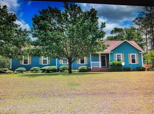 22 Woodridge Ln, Cameron, NC 28326