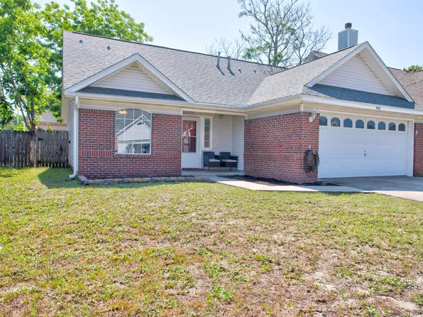 443 Bridgewater Ct, Mary Esther, FL 32569